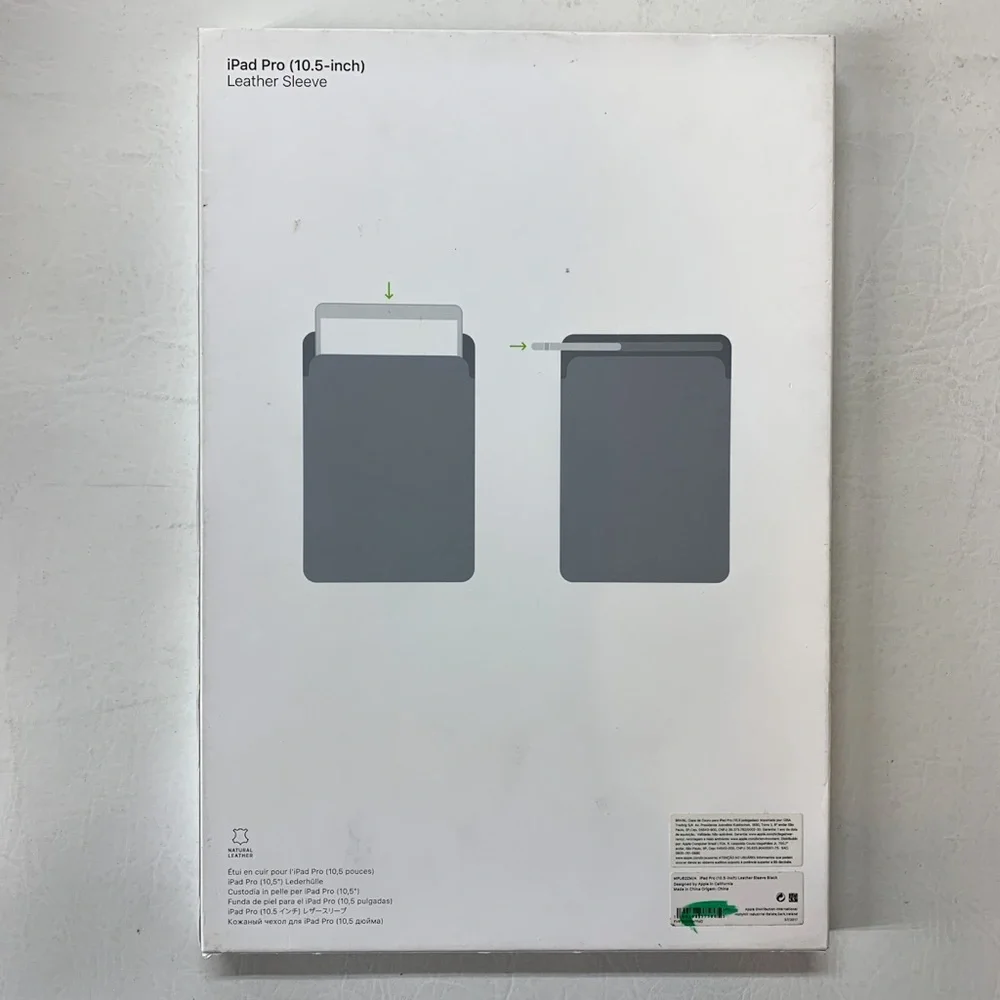 Apple Genuine iPad Pro 10.5” - Natural Leather Black Sleeve 🍎